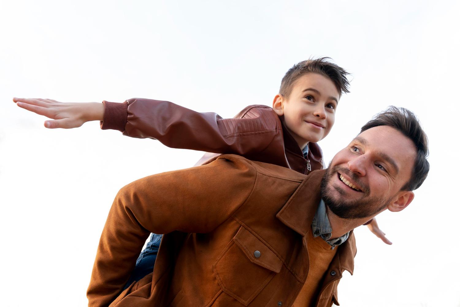 Как ограничить общение ребенка с отцом: 3 законных способа
