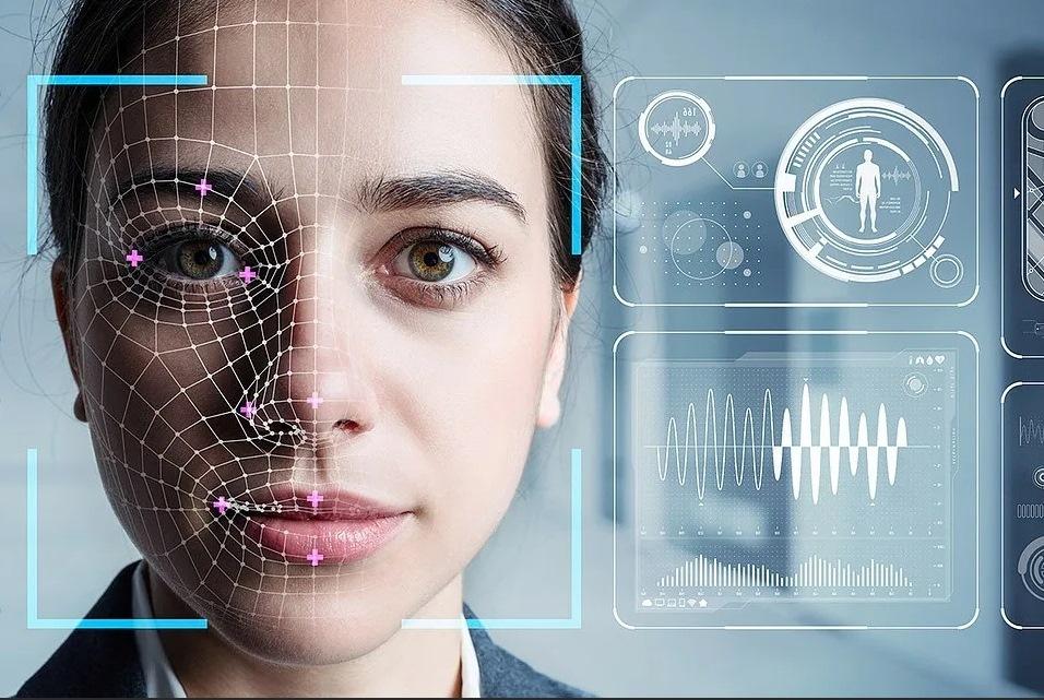 Биометрические данные граждан в 2023 году: сбор биометрии и право